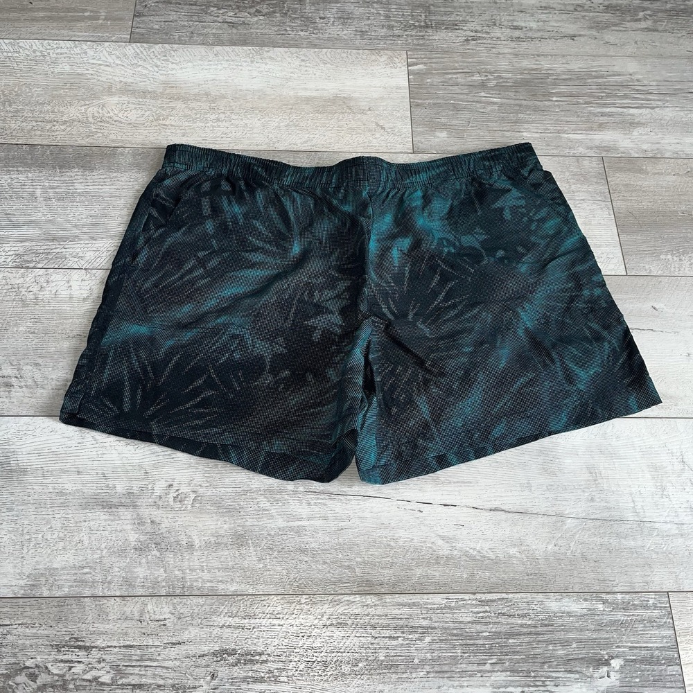 Columbia Men's Size 1X Green‎ Floral Color Swim Shorts